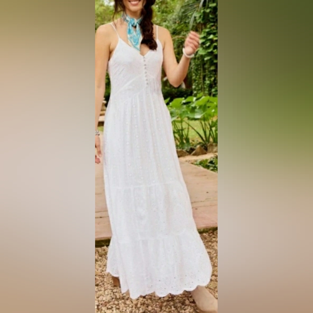 Sundance P-XL White Eyelet Maxi SunDress  Boho V-Neck, A-Line Flowey
